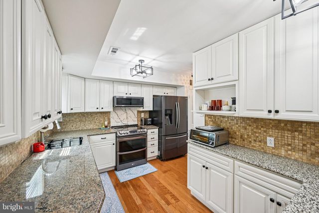 1603 WOLFE LN, Downingtown, PA 19335