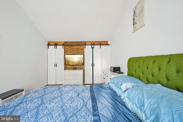 1603 WOLFE LN, Downingtown, PA 19335