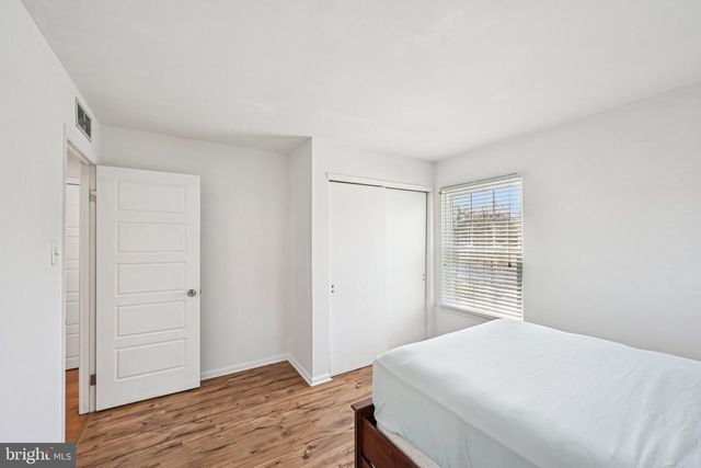 1603 WOLFE LN, Downingtown, PA 19335