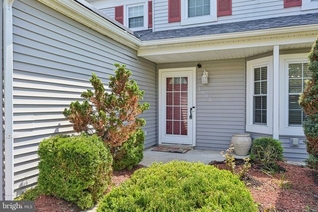 1603 WOLFE LN, Downingtown, PA 19335