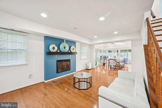 1603 WOLFE LN, Downingtown, PA 19335