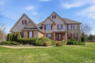 8851 Stoney Creek Drive, South Lyon, MI 48178
