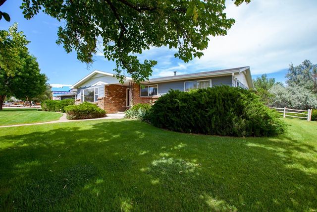 694 Sperber Lane, Grand Junction, CO 81506