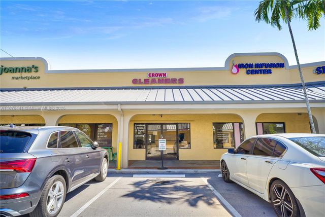 8279 S Dixie Hwy, Miami, FL 33143