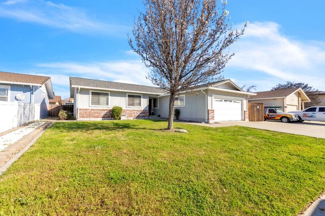 1293 Northgate Drive, Manteca, CA 95336