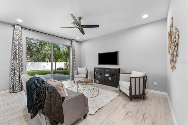 4723 CONWAY ROAD, Orlando, FL 32812