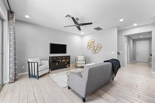 4723 CONWAY ROAD, Orlando, FL 32812