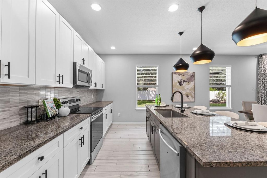 Image 13 of property listing at 4723 CONWAY ROAD, Orlando, FL 32812