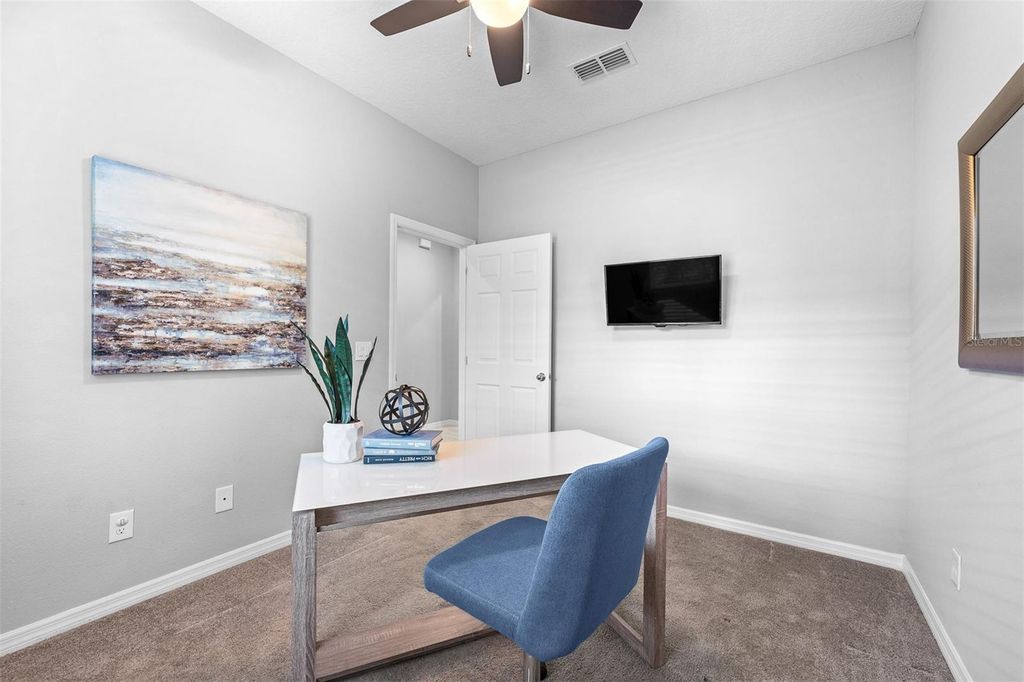 Image 19 of property listing at 4723 CONWAY ROAD, Orlando, FL 32812
