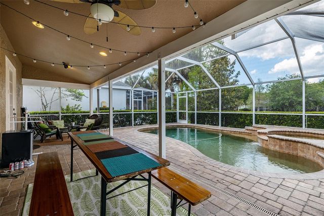 9524 GREENPOINTE DRIVE, Tampa, FL 33626
