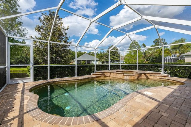 9524 GREENPOINTE DRIVE, Tampa, FL 33626