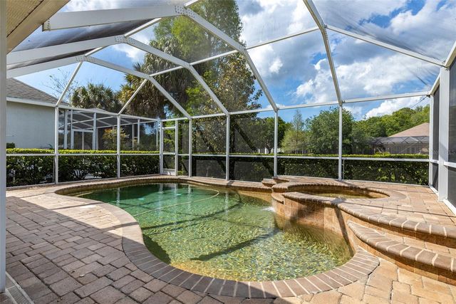 9524 GREENPOINTE DRIVE, Tampa, FL 33626