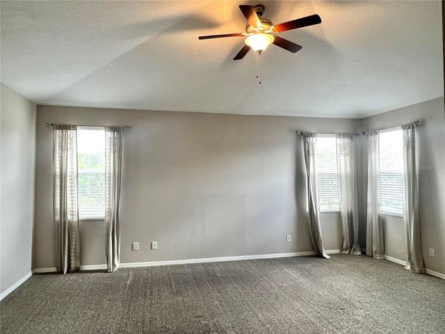 9524 GREENPOINTE DRIVE, Tampa, FL 33626