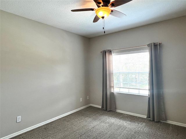 9524 GREENPOINTE DRIVE, Tampa, FL 33626