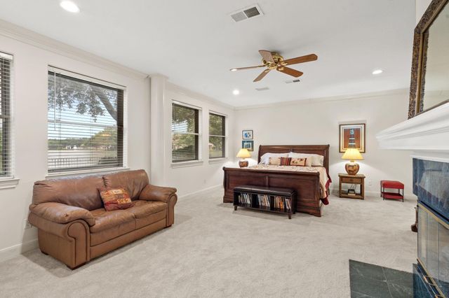 39 Rippling Creek Drive, Sugar Land, TX 77479