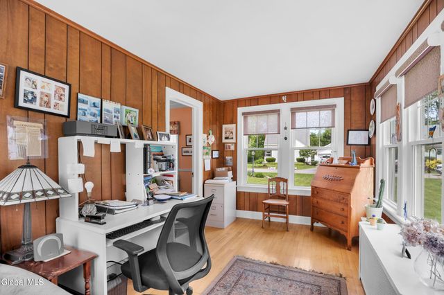 723 Sanders Avenue, Glenville, NY 12302