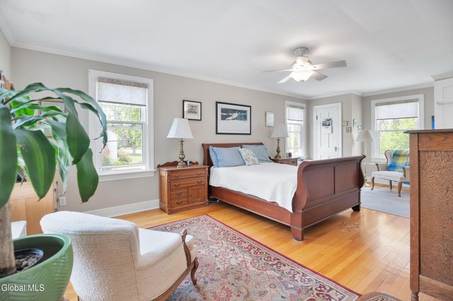 723 Sanders Avenue, Glenville, NY 12302