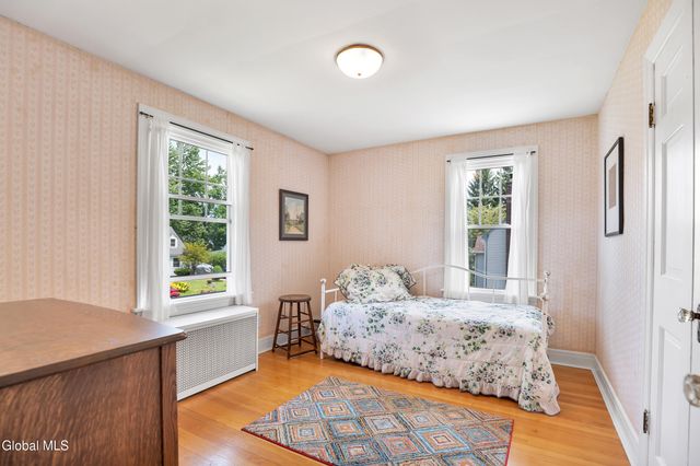 723 Sanders Avenue, Glenville, NY 12302