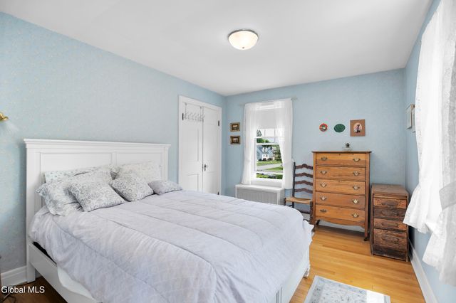 723 Sanders Avenue, Glenville, NY 12302