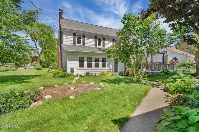723 Sanders Avenue, Glenville, NY 12302