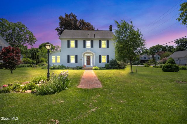 723 Sanders Avenue, Glenville, NY 12302