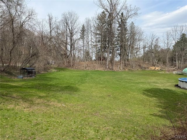 1083 Glenwood Circle, Oneida, NY 13421