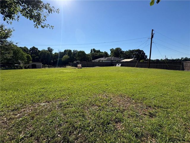 1842 Williamson Road, Macon, GA 31206
