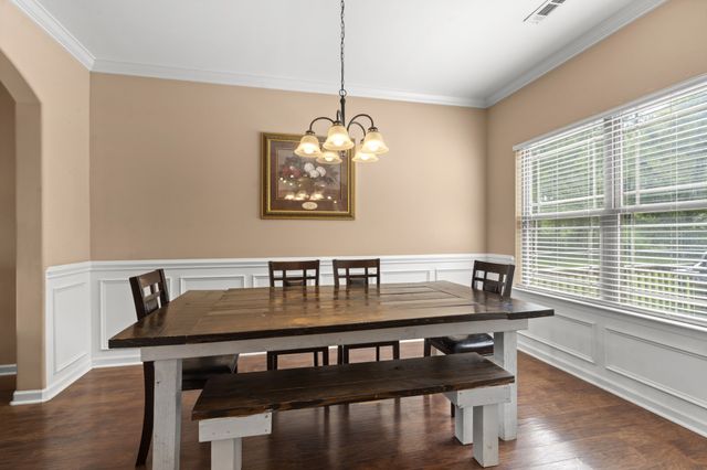 2272 Zion Rd, Columbia, TN 38401