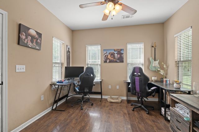 2272 Zion Rd, Columbia, TN 38401