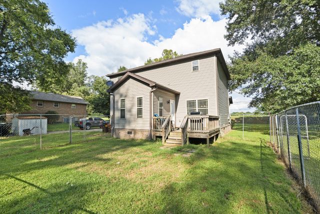 2272 Zion Rd, Columbia, TN 38401