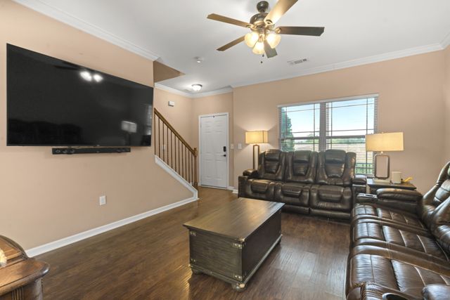 2272 Zion Rd, Columbia, TN 38401