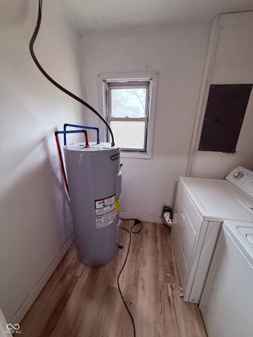 2827 S Rybolt Avenue, Indianapolis, IN 46241