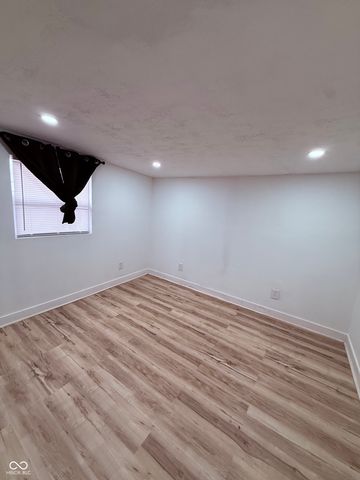 2827 S Rybolt Avenue, Indianapolis, IN 46241