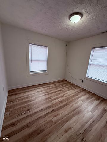 2827 S Rybolt Avenue, Indianapolis, IN 46241