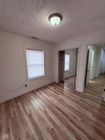 2827 S Rybolt Avenue, Indianapolis, IN 46241