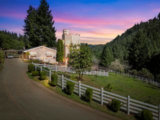 520 Brimstone Road, Wolf Creek, OR 97497