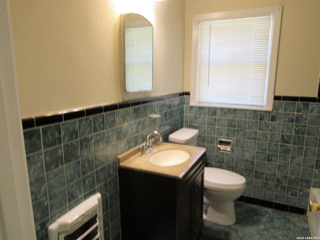 2553 Cincinnati Ave, San Antonio, TX 78228