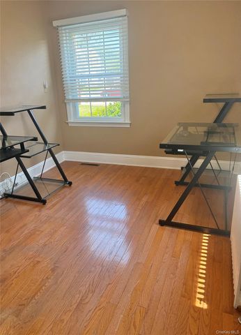 156 N Ocean Avenue, Patchogue, NY 11772