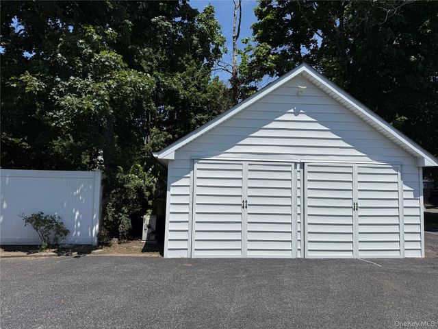 156 N Ocean Avenue, Patchogue, NY 11772