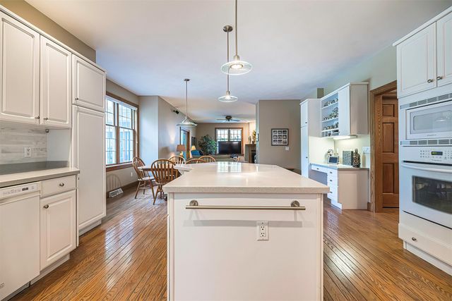 5908 BEACON HILL Lane, Erie, PA 16509