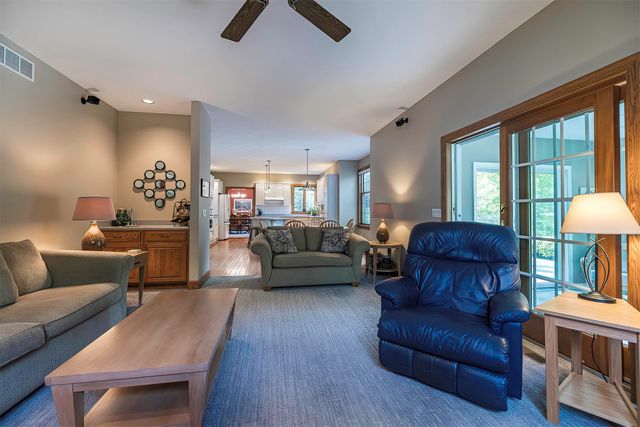 5908 BEACON HILL Lane, Erie, PA 16509