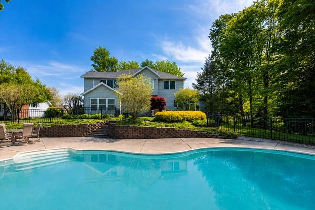 5908 BEACON HILL Lane, Erie, PA 16509