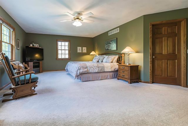 5908 BEACON HILL Lane, Erie, PA 16509