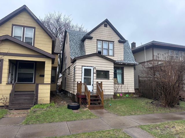 1620 Banks Avenue, Superior, WI 54880