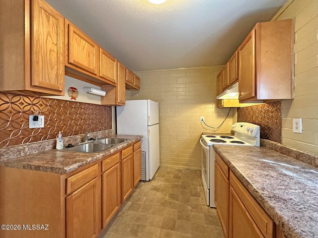 1776 S Palo Verde Avenue C 111, Tucson, AZ 85713
