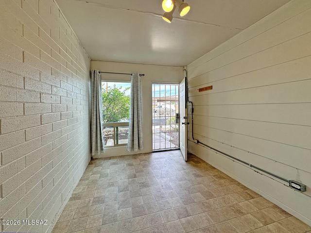 1776 S Palo Verde Avenue C 111, Tucson, AZ 85713