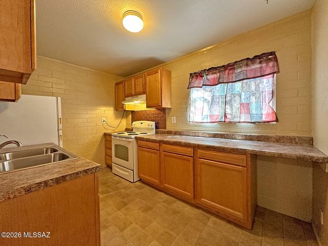 1776 S Palo Verde Avenue C 111, Tucson, AZ 85713