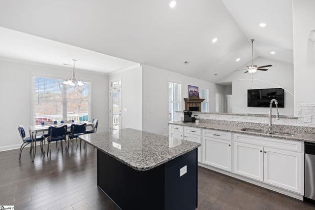 203 Claridge Way, Greer, SC 29651