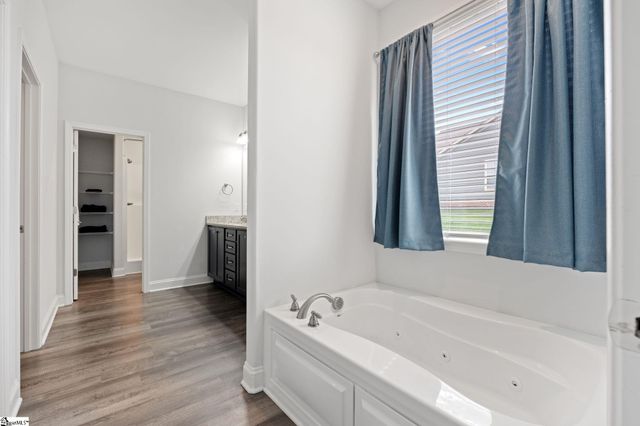 203 Claridge Way, Greer, SC 29651