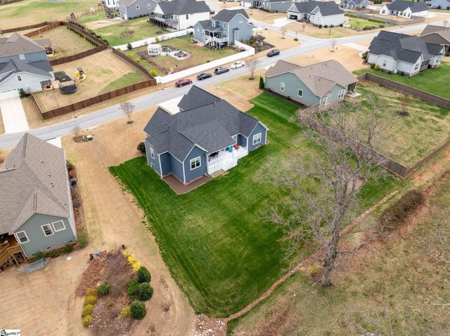 203 Claridge Way, Greer, SC 29651